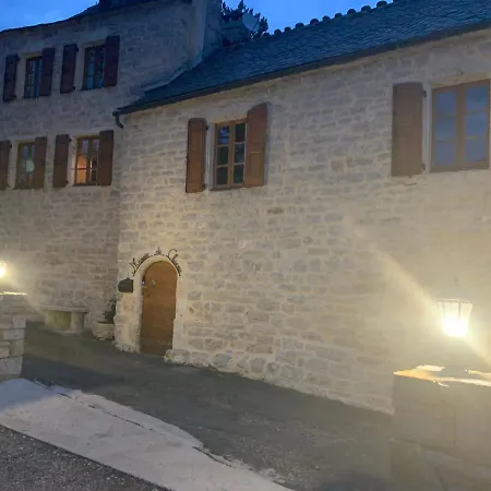 Manoir Du Charme Dans Les Gorges Du Tarn Lozere Oda ve Kahvaltı