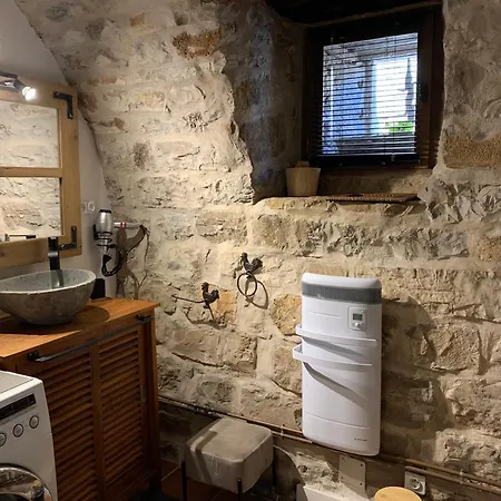 Oda ve Kahvaltı Manoir Du Charme Dans Les Gorges Du Tarn Lozere Quezac (Lozere)