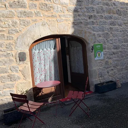 فندق مبيت وإفطار Manoir Du Charme Dans Les Gorges Du Tarn Lozere 4*
