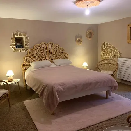 Manoir Du Charme Dans Les Gorges Du Tarn Lozere Bed & Breakfast Quezac (Lozere)