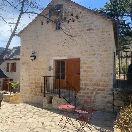 Manoir Du Charme Dans Les Gorges Du Tarn Lozere