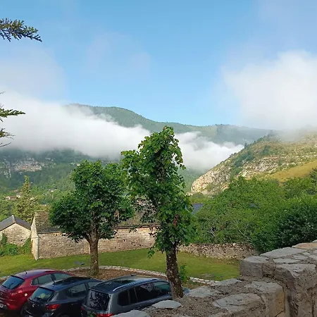 Manoir Du Charme Dans Les Gorges Du Tarn Lozere فندق مبيت وإفطار