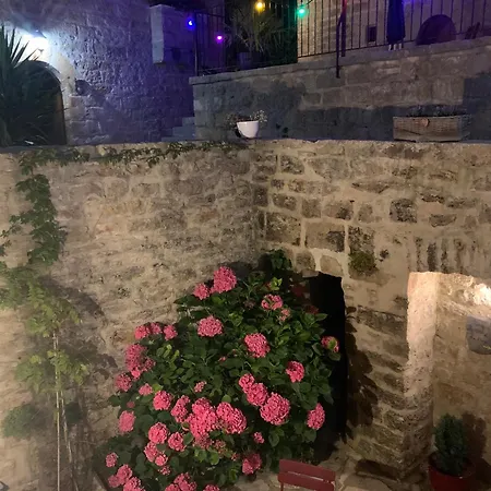 Manoir Du Charme Dans Les Gorges Du Tarn Lozere Quezac (Lozere)