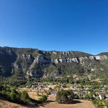Manoir Du Charme Dans Les Gorges Du Tarn Lozere *