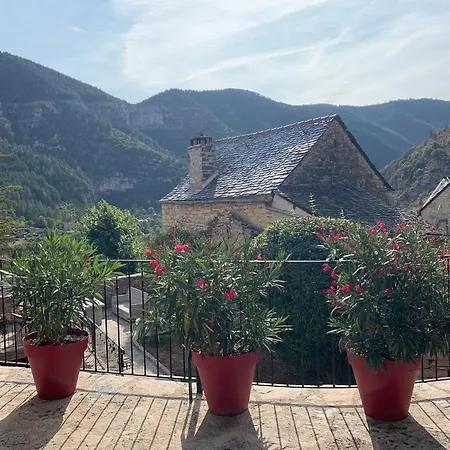 Manoir Du Charme Dans Les Gorges Du Tarn Lozere فندق مبيت وإفطار