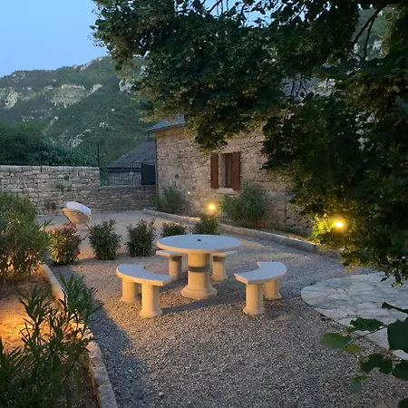 住宿加早餐酒店 Manoir Du Charme Dans Les Gorges Du Tarn Lozere 4*