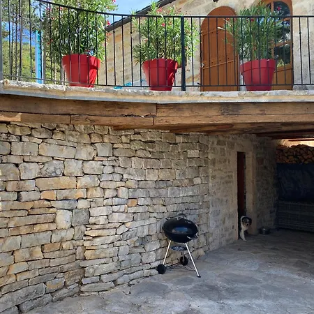 Manoir Du Charme Dans Les Gorges Du Tarn Lozere Bed & Breakfast Quezac (Lozere)