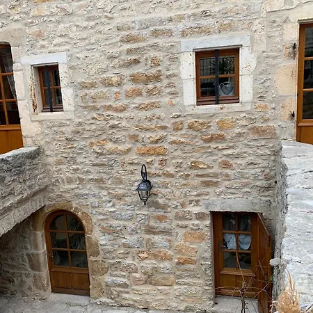 Manoir Du Charme Dans Les Gorges Du Tarn Lozere Bed & Breakfast