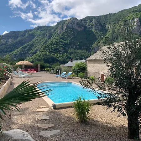 Manoir Du Charme Dans Les Gorges Du Tarn Lozere