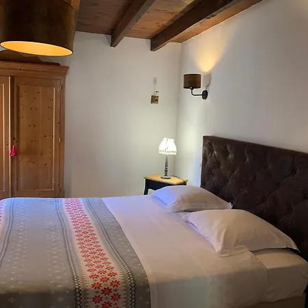 Manoir Du Charme Dans Les Gorges Du Tarn Lozere 4*