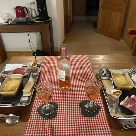 Manoir Du Charme Dans Les Gorges Du Tarn Lozere فندق مبيت وإفطار Quezac (Lozere)