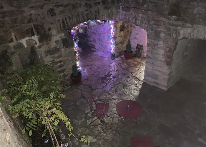 ベッド・アンド・ブレックファスト Manoir Du Charme Dans Les Gorges Du Tarn Lozere 4*