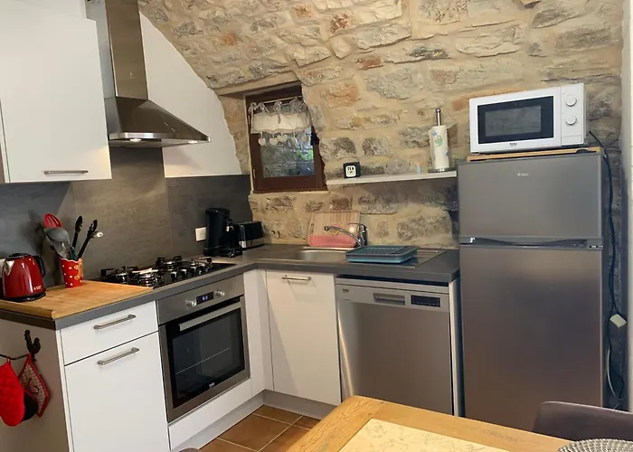 Manoir Du Charme Dans Les Gorges Du Tarn Lozere