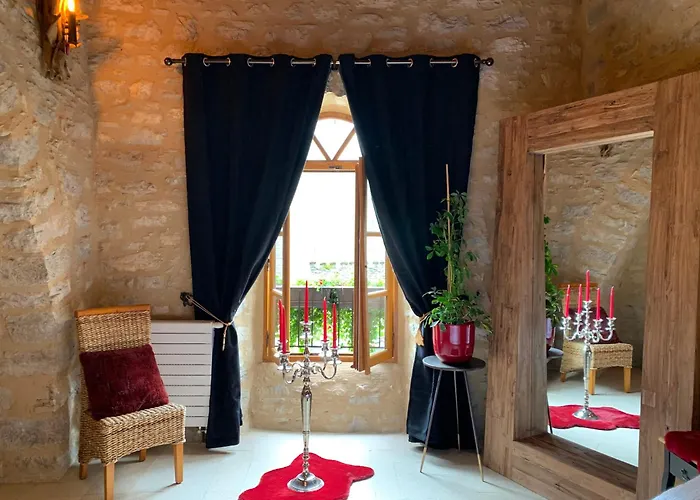 ベッド・アンド・ブレックファスト Manoir Du Charme Dans Les Gorges Du Tarn Lozere 4*