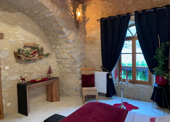 Manoir Du Charme Dans Les Gorges Du Tarn Lozere Nocleg ze śniadaniem 4*