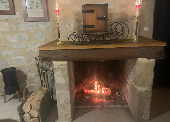 Manoir Du Charme Dans Les Gorges Du Tarn Lozere 4*